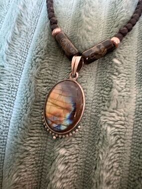 Labradorite pendant